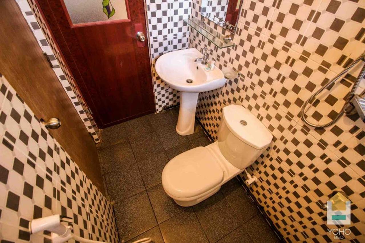 Yoho Regent Davidson Place Коломбо Екстер'єр фото